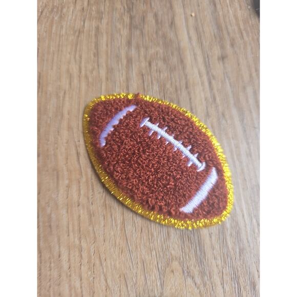 #9665 8pk Chenille Sports Ball Embroidered Patch 8-Pack Iron On NEW - Picture 5 of 9